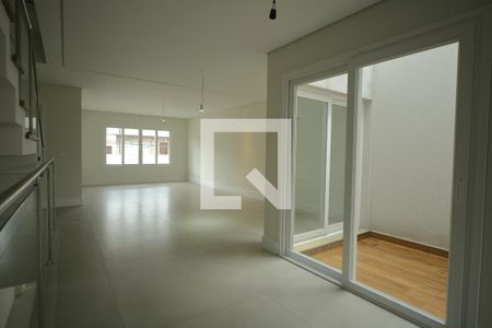 Sala de casa à venda com 3 quartos, 250m² em Nova Petrópolis, São Bernardo do Campo