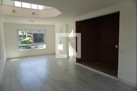 Sala de casa de condomínio para alugar com 2 quartos, 450m² em Alphaville, Santana de Parnaíba