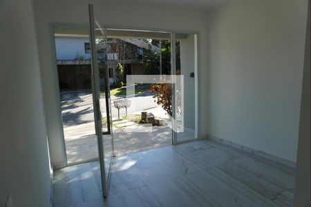 Entrada de casa de condomínio para alugar com 2 quartos, 450m² em Alphaville, Santana de Parnaíba