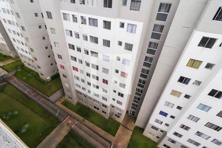 Vista da Sala de apartamento para alugar com 2 quartos, 40m² em Fazenda Caguaçu, São Paulo