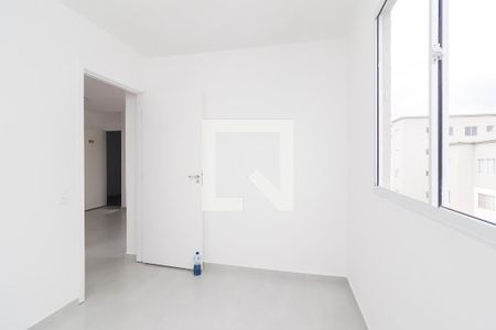 Quarto 1 de apartamento para alugar com 2 quartos, 40m² em Fazenda Caguaçu, São Paulo