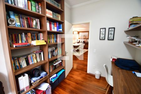 Escritório de casa à venda com 3 quartos, 229m² em Cidade Universitária, Campinas