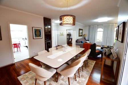 Sala de casa à venda com 3 quartos, 229m² em Cidade Universitária, Campinas