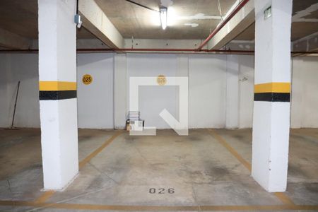 garage de apartamento para alugar com 3 quartos, 73m² em Parque Amazonia, Goiânia