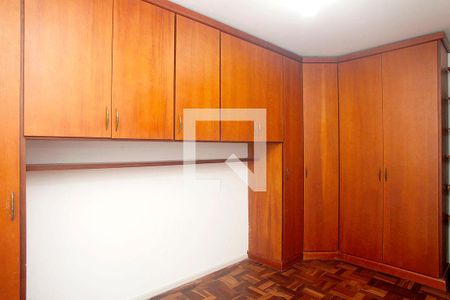 Quarto 2 de apartamento à venda com 2 quartos, 80m² em Santana, Porto Alegre