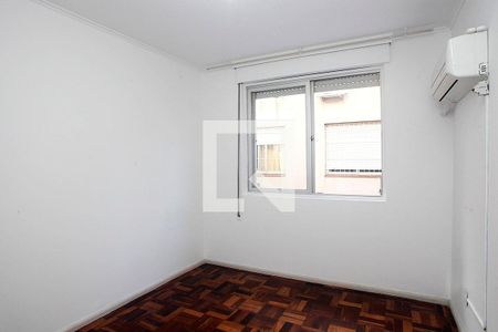 Quarto 1 de apartamento à venda com 2 quartos, 80m² em Santana, Porto Alegre