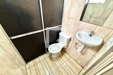 Banheiro de casa para alugar com 1 quarto, 137m² em Vila Yolanda, Ferraz de Vasconcelos