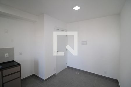 Sala / Cozinha de apartamento para alugar com 1 quarto, 48m² em Santana, São Paulo