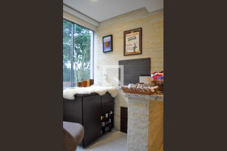 Sala - churrasqueira  de apartamento à venda com 4 quartos, 160m² em Nonoai, Porto Alegre
