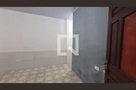 Sala de casa para alugar com 1 quarto, 40m² em Jardim Luciana, Itaquaquecetuba