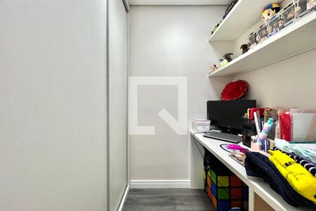 Closet da suíte de apartamento à venda com 4 quartos, 128m² em Vila Guarani, São Paulo