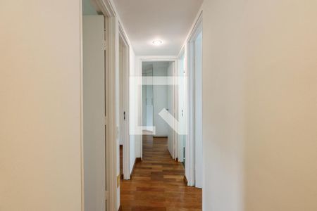 Corredor de apartamento para alugar com 4 quartos, 90m² em Jardim Colombo, São Paulo