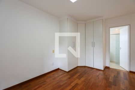 Suíte  de apartamento para alugar com 4 quartos, 90m² em Jardim Colombo, São Paulo