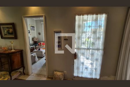 Sala de casa à venda com 3 quartos, 191m² em Vila da Penha, Rio de Janeiro