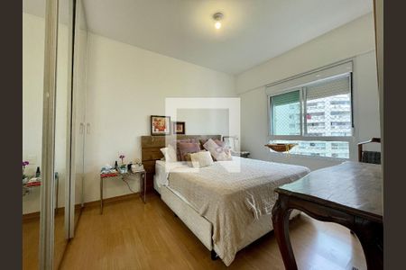 Sala de apartamento à venda com 2 quartos, 77m² em Vila da Serra, Nova Lima