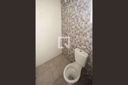 Banheiro de apartamento para alugar com 2 quartos, 42m² em Vila Zelina, São Paulo