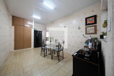 Cozinha e Área de Serviço de casa à venda com 3 quartos, 90m² em Vila Dalila, São Paulo