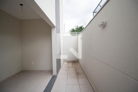 Quintal de apartamento à venda com 2 quartos, 28m² em Jardim Jaragua (sao Domingos), São Paulo