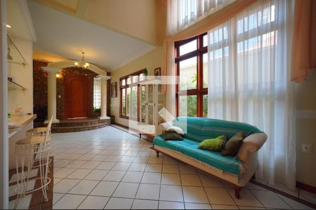 Sala de casa para alugar com 6 quartos, 340m² em Balneario, Florianópolis