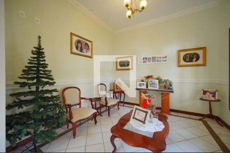 Sala de casa para alugar com 6 quartos, 340m² em Balneario, Florianópolis