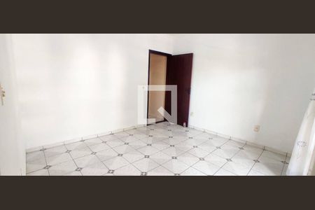 Foto 06 de casa à venda com 3 quartos, 180m² em Vila Scarpelli, Santo André