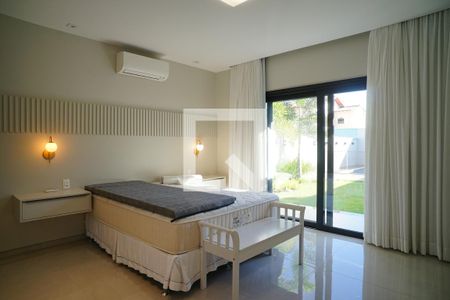 Quarto 1 de casa de condomínio para alugar com 4 quartos, 287m² em Centro, Maricá