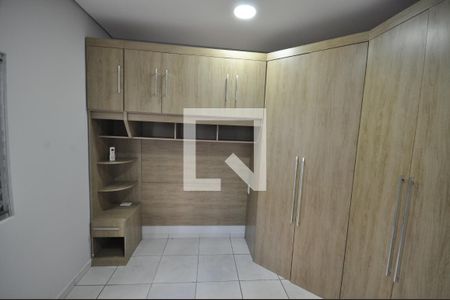 Quarto 1 de casa para alugar com 2 quartos, 70m² em Jardim Modelo, São Paulo