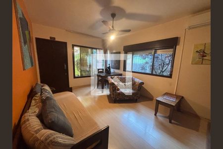 Casa à venda com 3 quartos, 136m² em Jardim Mauá, Novo Hamburgo
