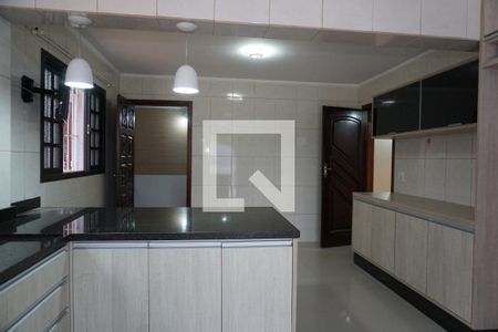 Cozinha de casa para alugar com 4 quartos, 220m² em Jardim Recanto da Fonte, Embu das Artes