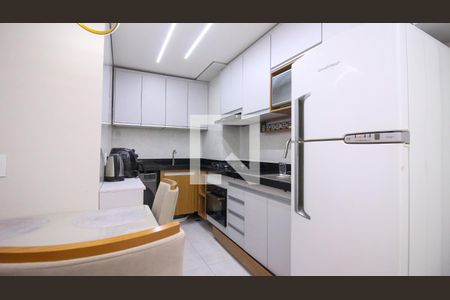 Sala/Cozinha de apartamento à venda com 2 quartos, 34m² em Cidade São Mateus, São Paulo