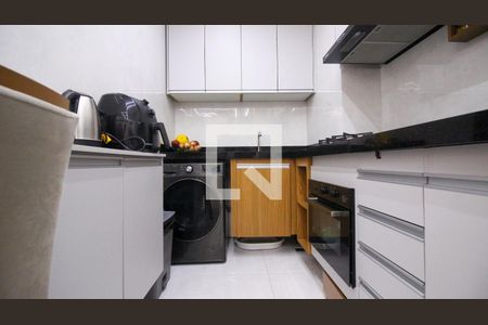 Sala/Cozinha de apartamento à venda com 2 quartos, 34m² em Cidade São Mateus, São Paulo