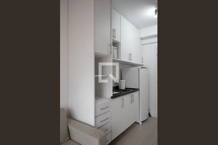 Cozinha de apartamento à venda com 1 quarto, 30m² em Sumaré, São Paulo