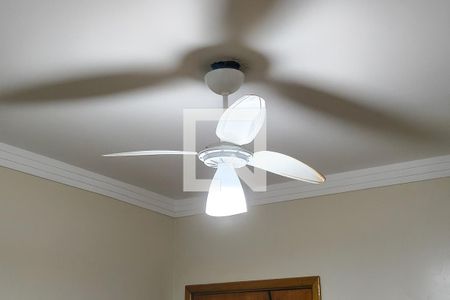Sala de apartamento para alugar com 2 quartos, 50m² em Guilhermina, Praia Grande