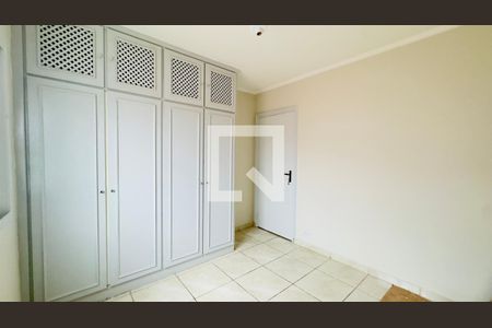 Quarto 2 de casa à venda com 3 quartos, 195m² em Jardim Santa Mena, Guarulhos
