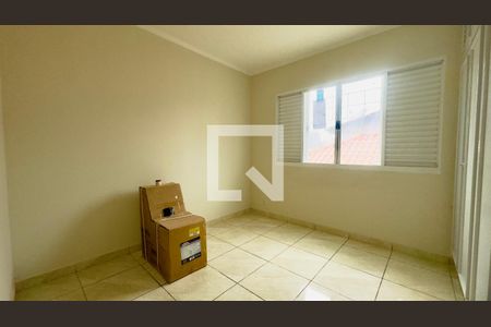 Quarto 2 de casa à venda com 3 quartos, 195m² em Jardim Santa Mena, Guarulhos