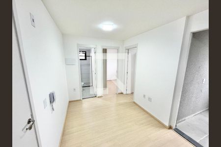Sala/Cozinha de apartamento para alugar com 2 quartos, 40m² em Jardim Cachoeira, São Paulo