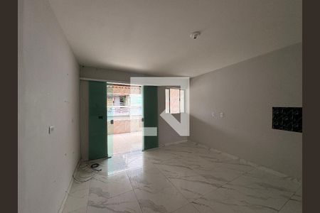Sala de casa para alugar com 2 quartos, 100m² em Cata Preta, Santo André