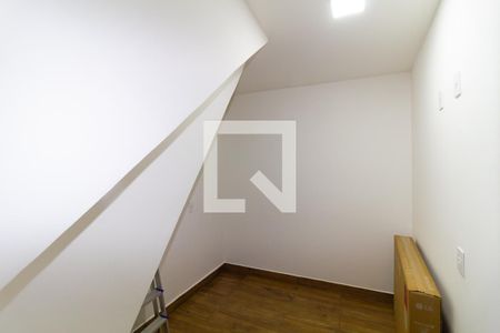 Quarto 1 de apartamento para alugar com 2 quartos, 34m² em Parque Santa Madalena, São Paulo