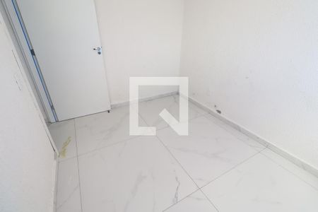 Quarto 2 de apartamento para alugar com 2 quartos, 38m² em Jardim das Margaridas, Salvador