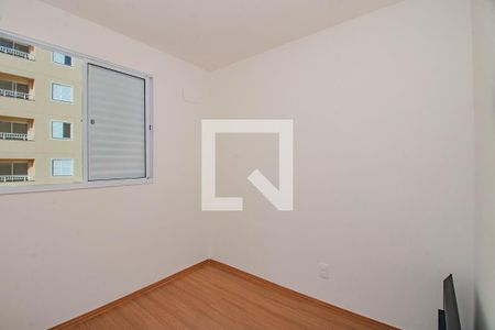 Quarto 1 de apartamento para alugar com 2 quartos, 44m² em Jardim Itu, Porto Alegre