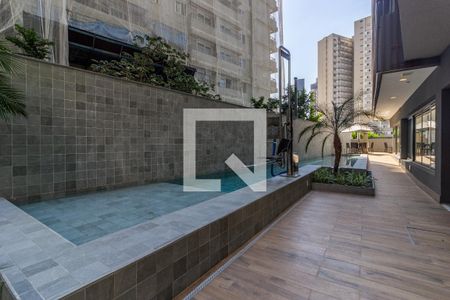 Área comum - Piscina de kitnet/studio para alugar com 1 quarto, 24m² em Vila Madalena, São Paulo
