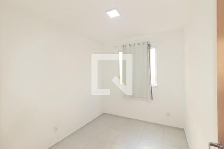 Quarto 2 de apartamento para alugar com 2 quartos, 51m² em Guaratiba, Rio de Janeiro
