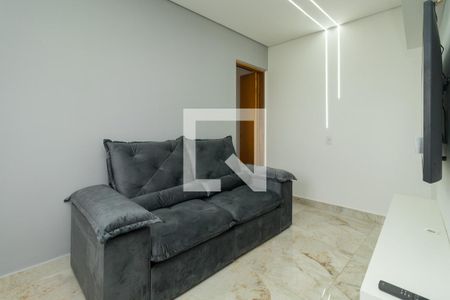 Sala de apartamento para alugar com 2 quartos, 34m² em Parque Santa Madalena, São Paulo
