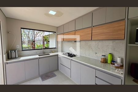 Casa à venda com 3 quartos, 409m² em Bela Vista, Lagoa Santa