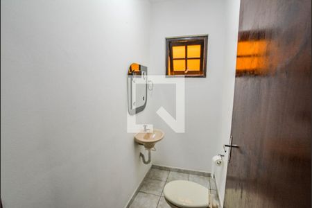 Lavabo de casa para alugar com 3 quartos, 160m² em Vila Curuçá, Santo André