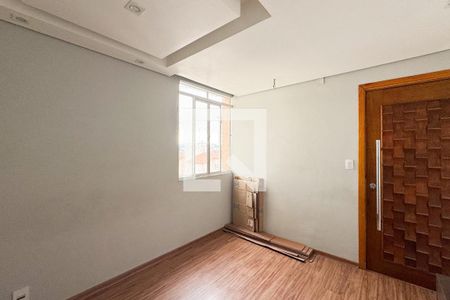 Sala de apartamento para alugar com 2 quartos, 50m² em Lavinia, São Bernardo do Campo