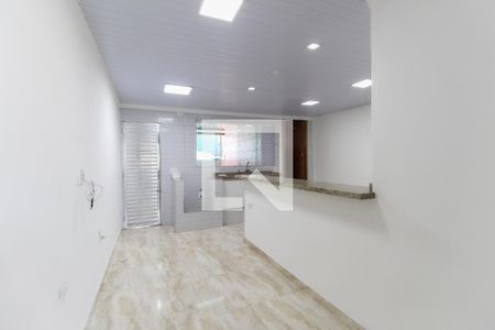 Sala de casa para alugar com 2 quartos, 78m² em Limoeiro, São Paulo
