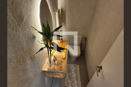 Lavabo de casa de condomínio à venda com 4 quartos, 370m² em Recreio dos Bandeirantes, Rio de Janeiro