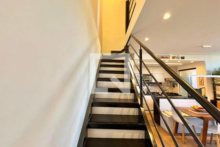 Escada de apartamento à venda com 2 quartos, 95m² em Vila da Saúde, São Paulo