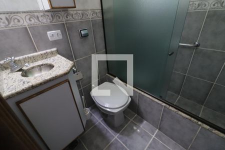 Banheiro da Suíte 1 de casa para alugar com 4 quartos, 250m² em Centro, Osasco
